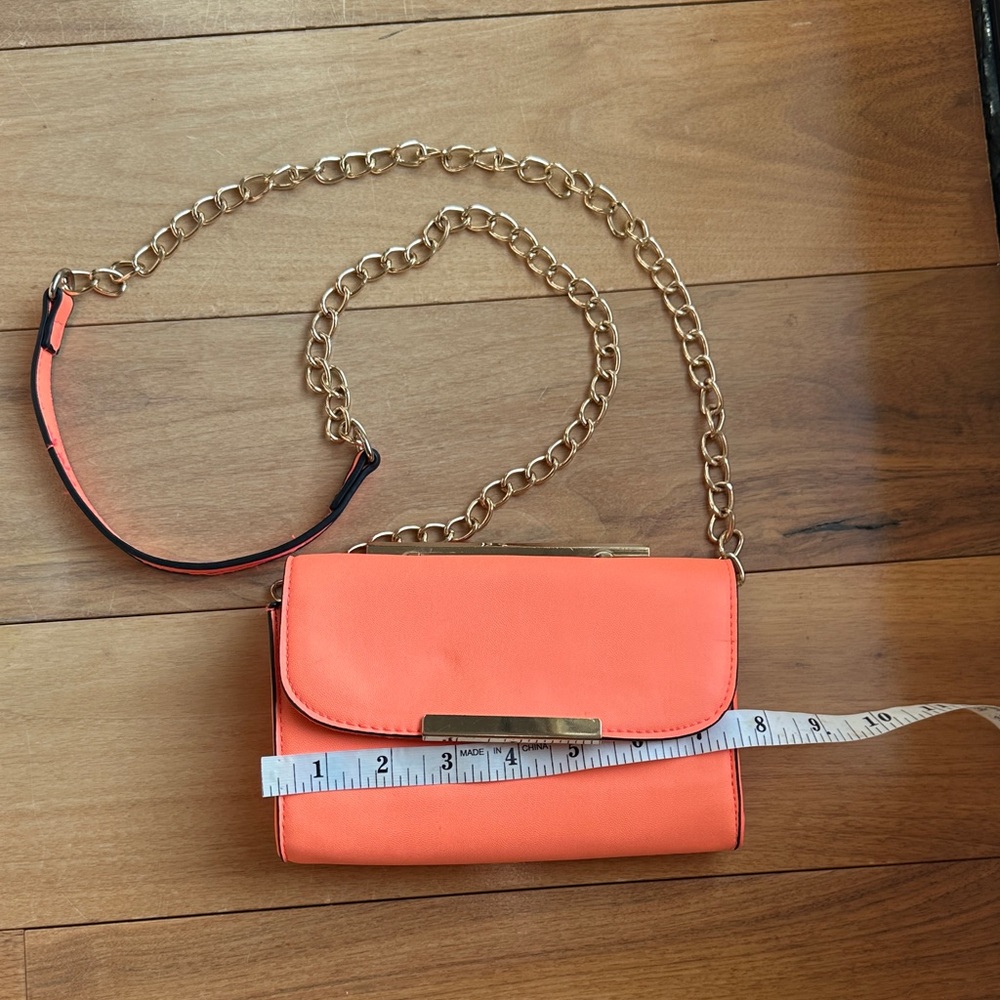 Chic Orange Crossbody Bag